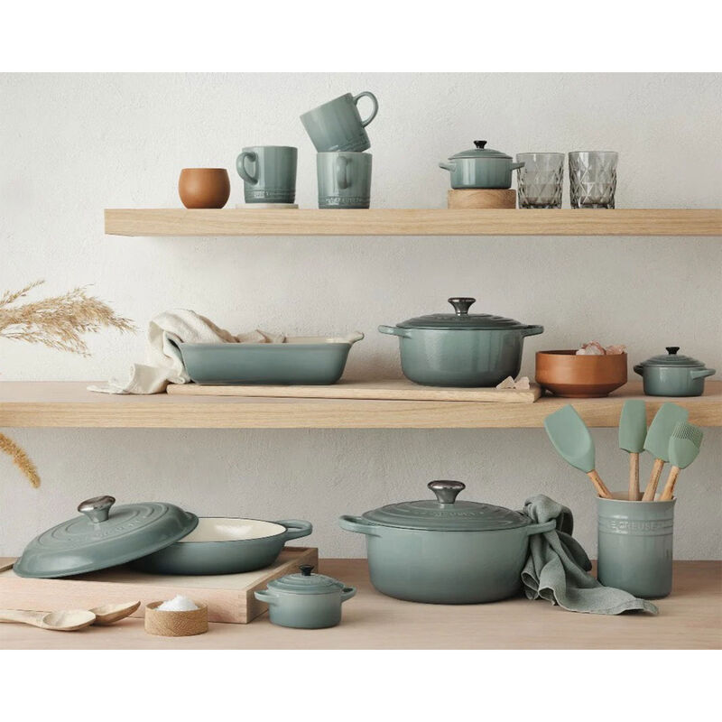 Le Creuset Heritage French Silicone Trivet 20cm - Sea Salt image number 1